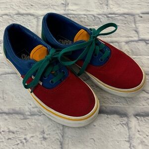 Vans’ primary color sneakers. Sz 1 kids,